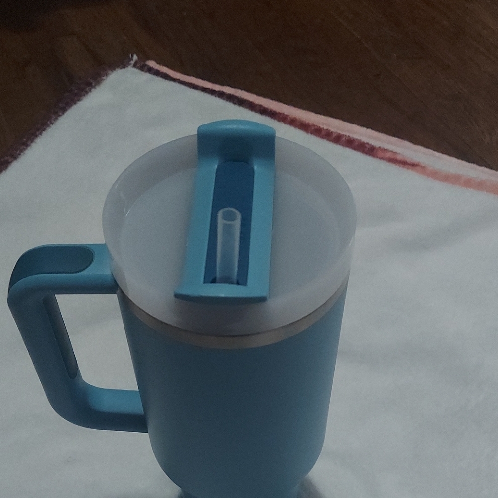Stanley 40 Oz Blue Travel Mug - Picture 7 of 12
